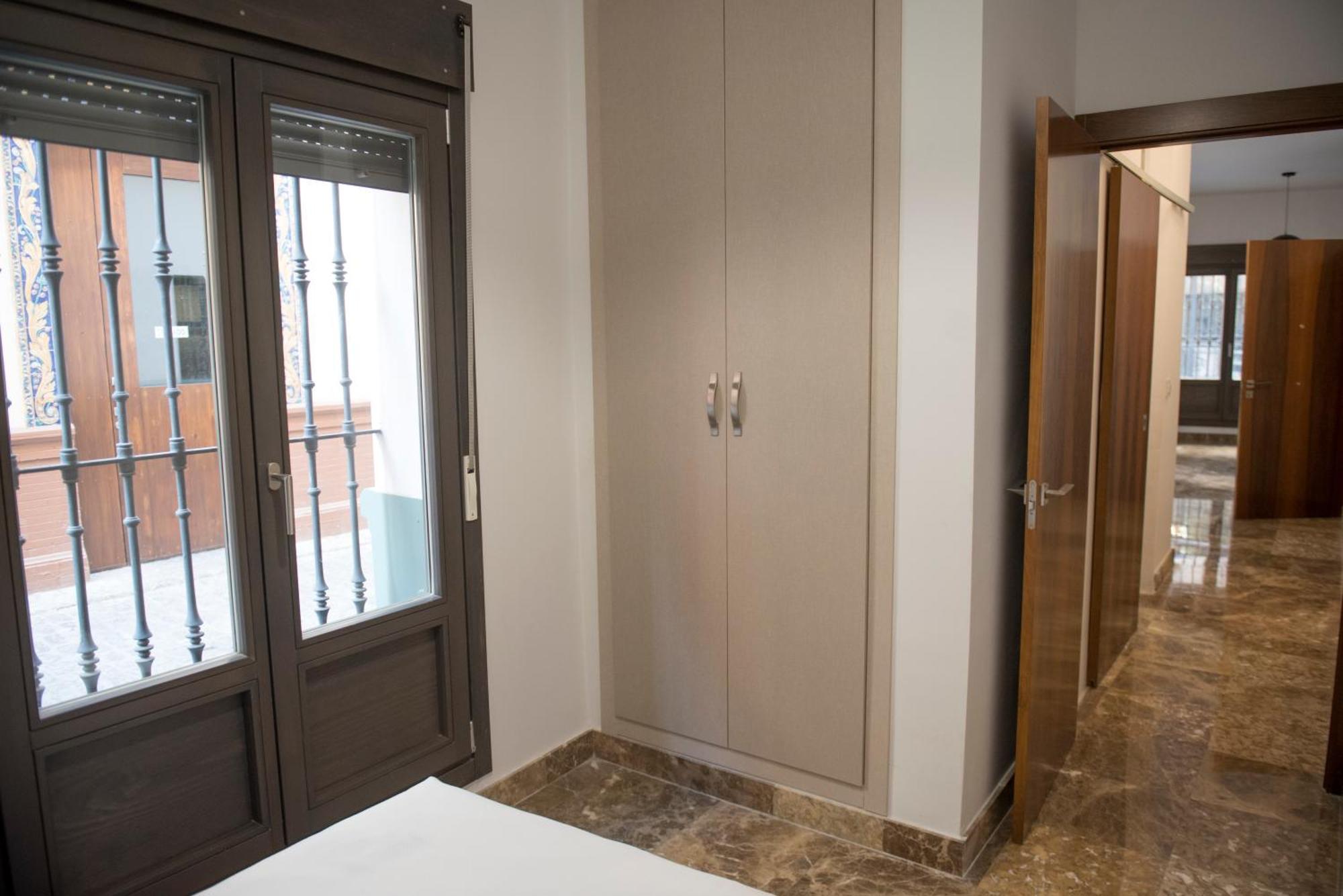 Apartamentos Luxury Puente De Triana Seville Ngoại thất bức ảnh