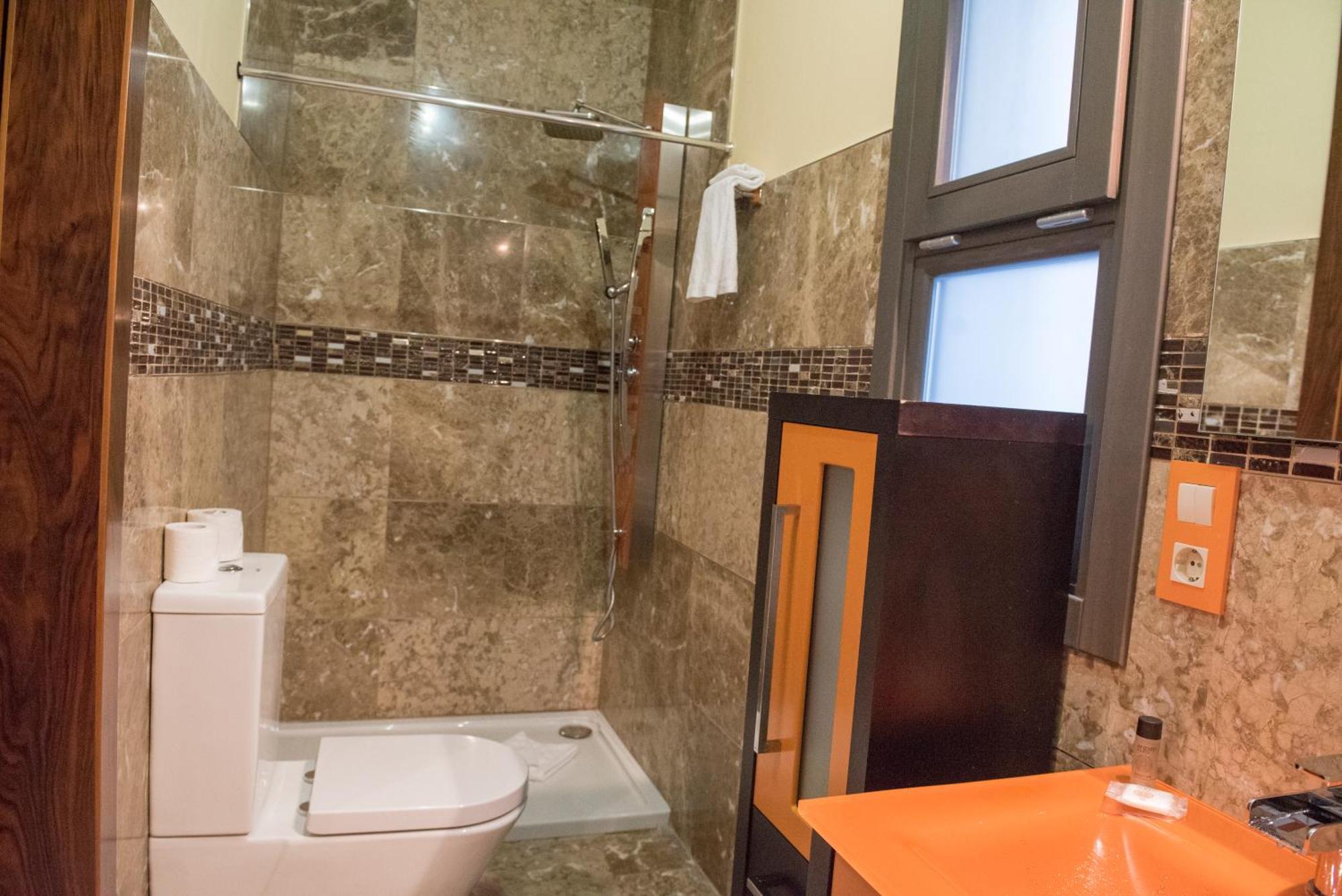 Apartamentos Luxury Puente De Triana Seville Ngoại thất bức ảnh