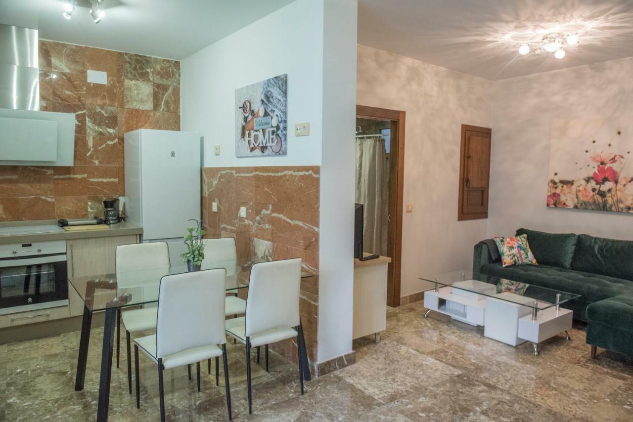 Apartamentos Luxury Puente De Triana Seville Ngoại thất bức ảnh
