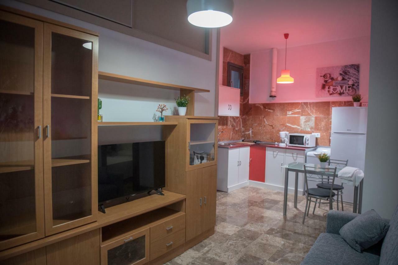 Apartamentos Luxury Puente De Triana Seville Ngoại thất bức ảnh