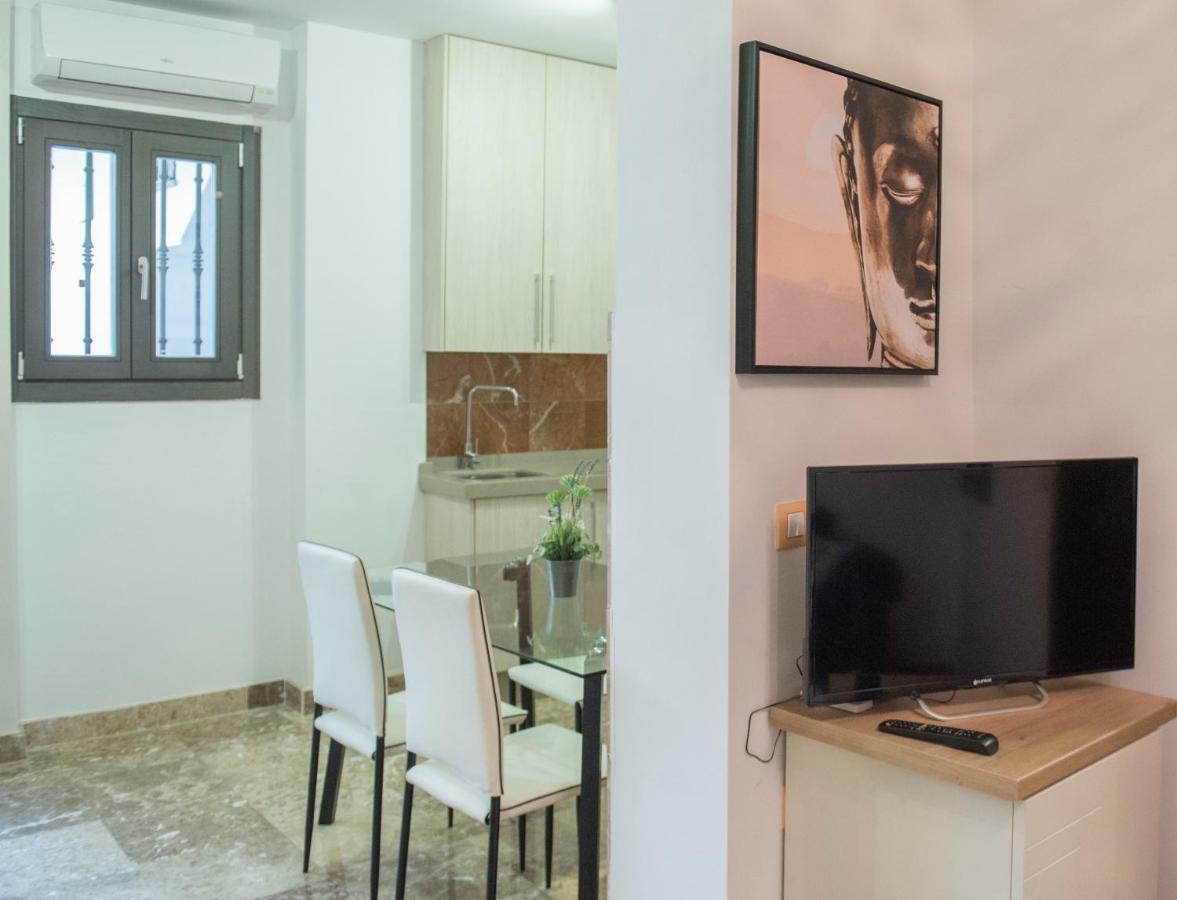 Apartamentos Luxury Puente De Triana Seville Ngoại thất bức ảnh