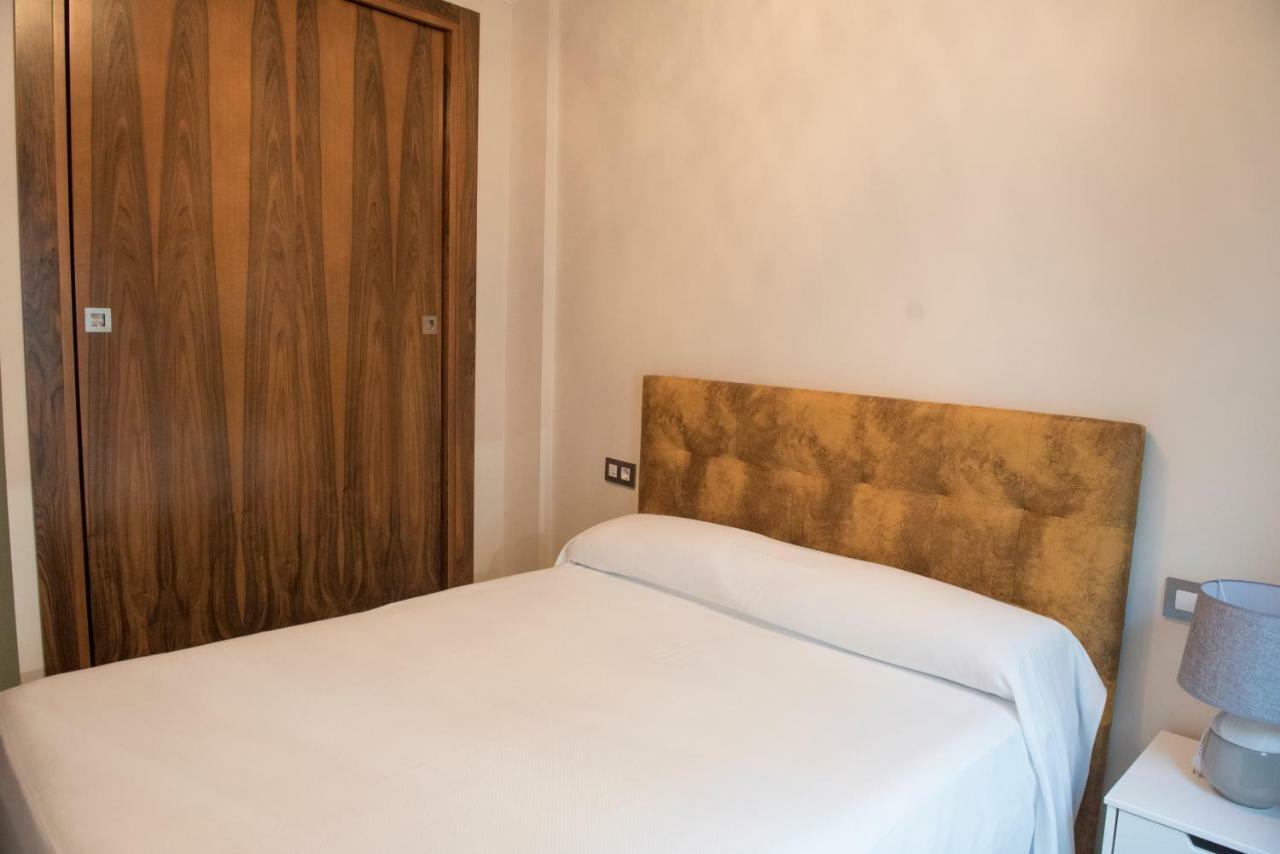 Apartamentos Luxury Puente De Triana Seville Ngoại thất bức ảnh